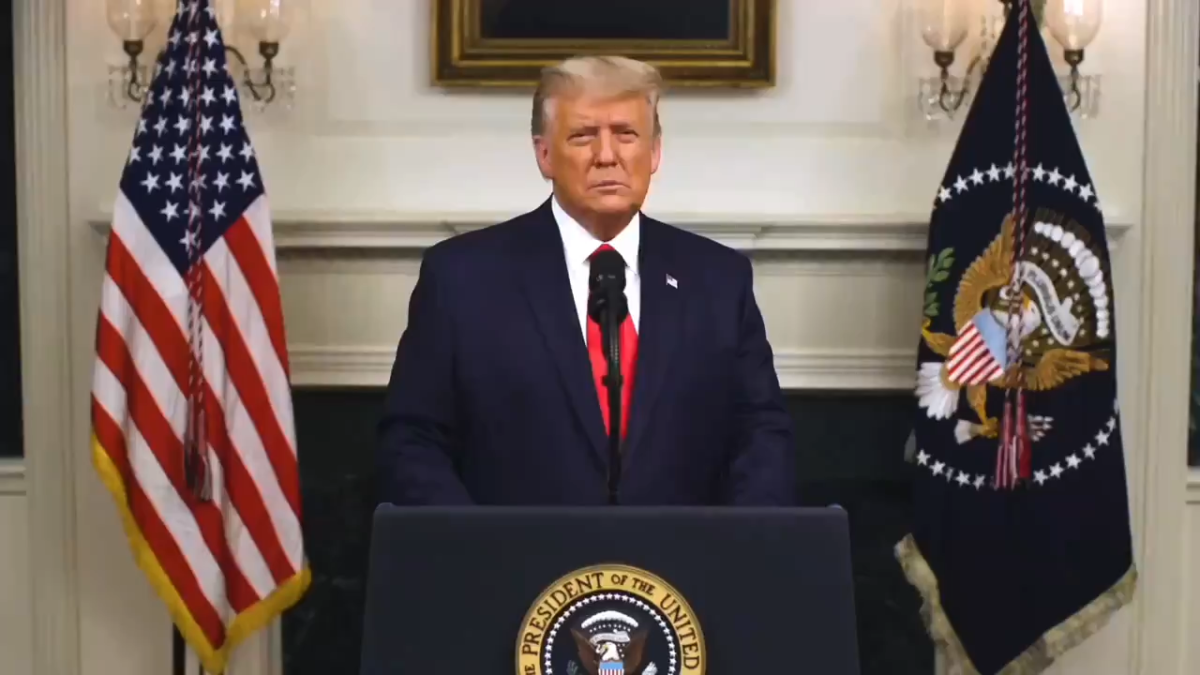 PRESIDENT TRUMP RELEASED HIS MESSAGE DIRECTLY TO THE PEOPLE - FAKE NEWS BYPASSED!